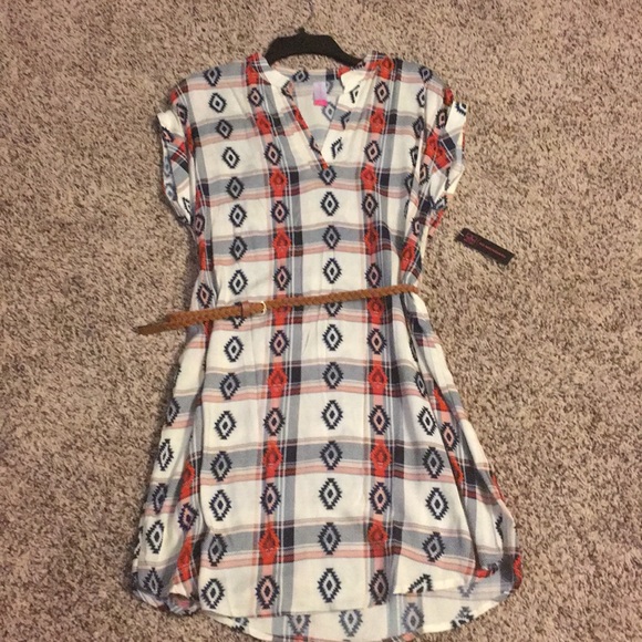 Dress - Picture 4 of 4